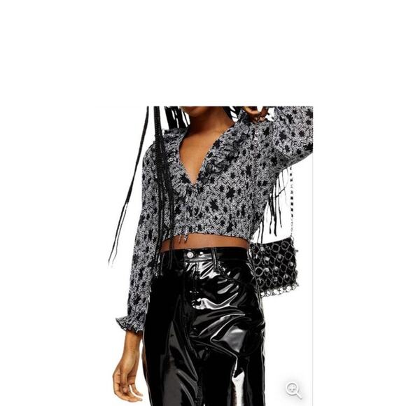 TOPSHOP ABSTRACT PRINT LONG SLEEVE CROP TOP SIZE US-8 - Picture 1 of 10